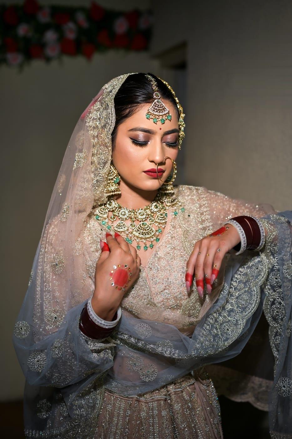 Ivory and gold bridal look, fresh modern makeup by Rare Salon